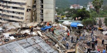 Suman 294 muertos tras terremoto de magnitud 7.4 que sacudió a Colombia el lunes