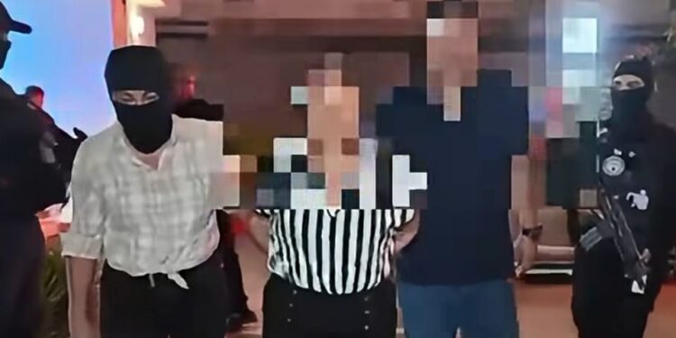 Detienen a síndica de Yautepec; la señalan por ordenar agresión armada durante partido del Mundial