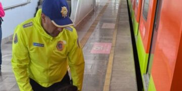 Fallece persona tras presuntamente arrojarse a las vías en la estación Tlaltenco de la Línea 12 del Metro