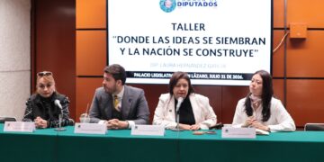 Rubén Quintino imparte el tema “Derecho penal en el momento actual”, en el taller “Donde las ideas se siembran y la nación se construye”