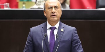 Impulsan iniciativa para que autoridades educativas erradiquen las novatadas en los centros escolares