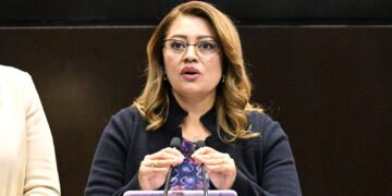 Piden atender y prevenir la explotación económica digital de menores por quienes ejercen su patria potestad