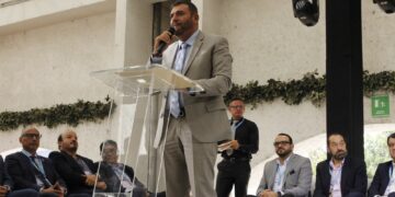 UNEFARM alerta sobre el riesgo de la IA: falsas recomendaciones médicas y venta de medicamentos de dudosa procedencia. El arte de disfrutar con estilo y sentido.