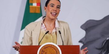 Exhiben a la secretaria de Turismo con las joyas que esconde en redes; «he construido un patrimonio propio», responde