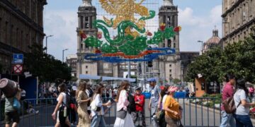 Implementan dispositivo de seguridad y cierran calles en el Centro de la CDMX previo al Grito de la Independencia