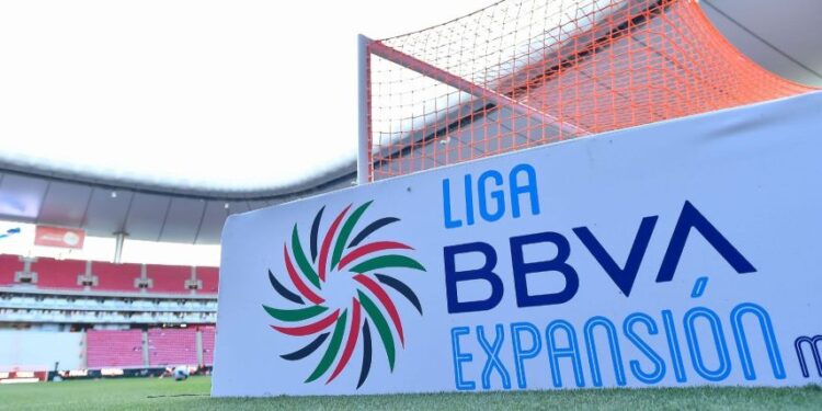 Buscan respaldar el ascenso y descenso en el fútbol mexicano con iniciativa de ley
