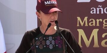 Encabeza Sheinbaum asamblea en Baja California Sur como parte de su gira de rendición de cuentas
