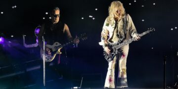 Def Leppard reúne a generaciones en una noche de guitarras y nostalgia