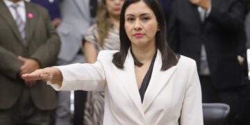 Perfilan a Blanca Cruz como presidenta provisional del INE