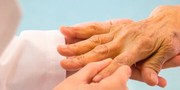 Enfermedades reumáticas pueden afectar pulmones, corazón y riñones