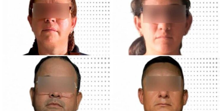 Detienen a directora de policía municipal en Nayarit y cuatro elementos más por el robo de 500 mil pesos