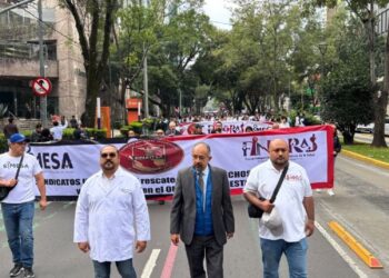 Trabajadores de tres sindicatos del IMSS-Bienestar se suman a las protestas: exigen aumento salarial del 9%