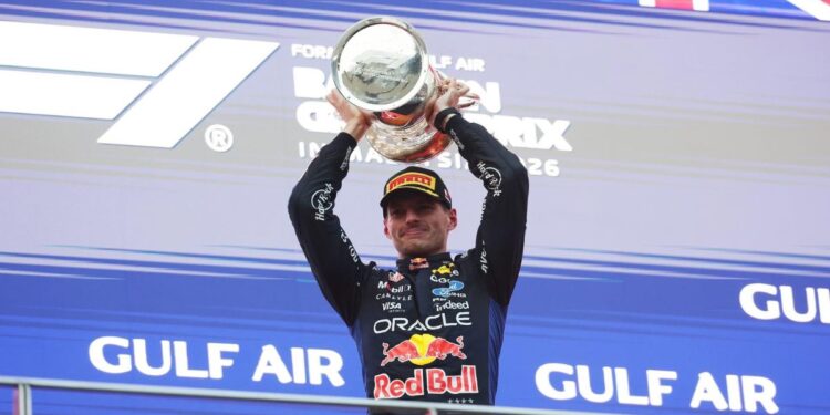 Verstappen gana un caótico GP de Baréin; ‘Checo’ Pérez finalizó 19