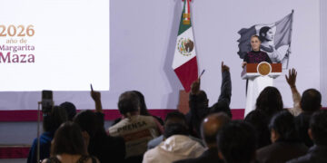 Presidenta hace llamado a la población a tomar precauciones ante el huracán Trudy en el Pacífico, el Golfo de México y la Huasteca